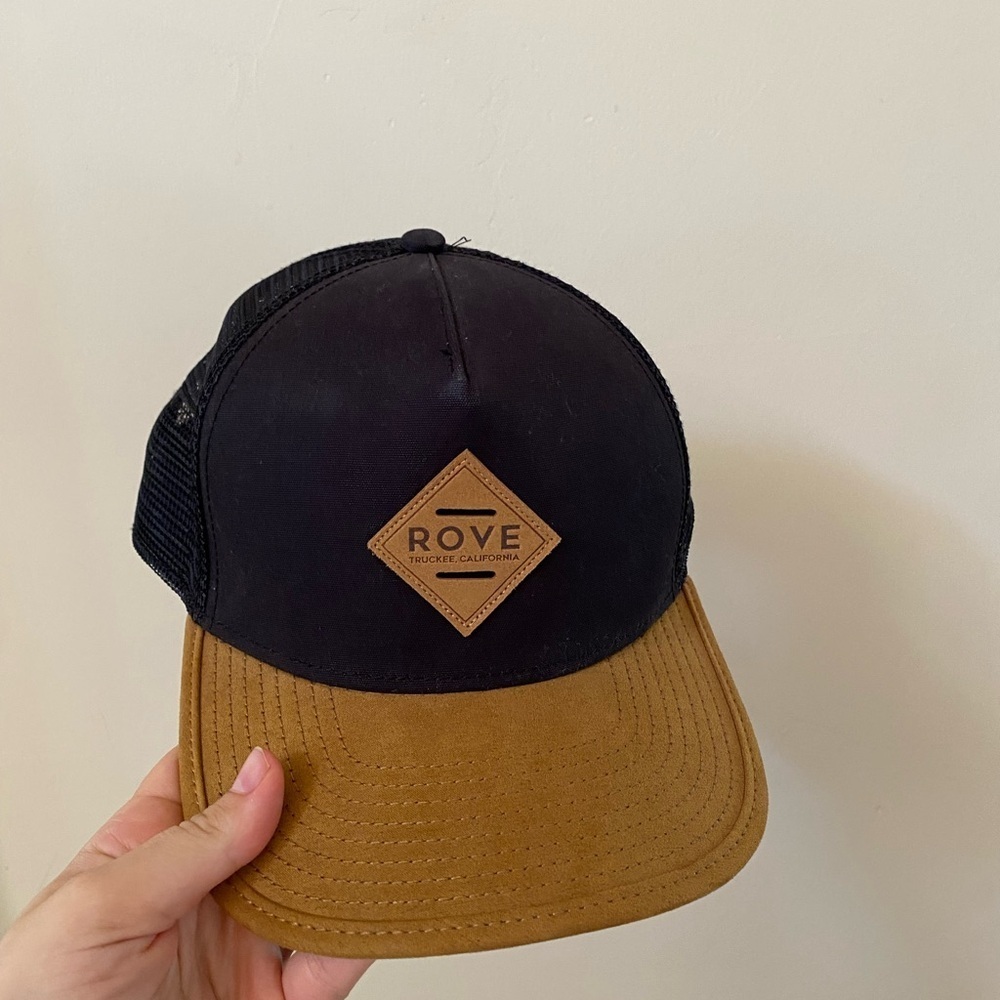 Rove Black & Tan Trucker Cap Snapback Mesh Hat Truckee California